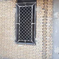 جوشکار حرفه ای و نیمه حرفه ای درب و پنجره و شاگرد