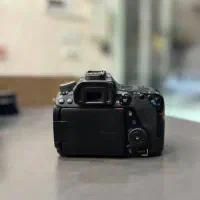 دوربین کنون 80d canon  و لنز ۲۴ ۱۰۵ سری Lو ۵۰فیکس|دوربین عکاسی و فیلمبرداری|کازرون, |دیوار