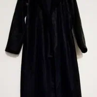 پالتو مشکی و شلوار مام