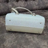 کیف چرم زنانه|کیف، کفش، کمربند|اهواز, پادادشهر|دیوار