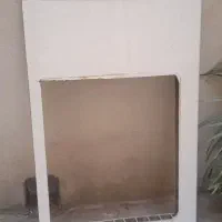 صفحه برش خورده گاز وتعدادی وسیله کار کرده