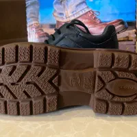 کفش و کتونی  چرمی نو سایز 38.  برند