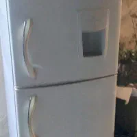 فروش یک دستگاه یخچال فریزر