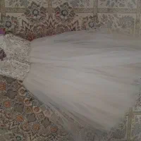 لباس عروس بچگانه تمیز و بدون هیچ پارگی|کفش و لباس بچه|صومعه‌سرا, |دیوار