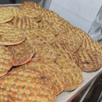 شاگرد شیرمال پزی