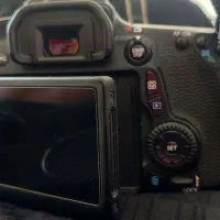 دوربین کنون ۷۰d با لنز ۱۸.۱۳۵ کاملا سالم|دوربین عکاسی و فیلم‌برداری|شیراز, دلجو|دیوار