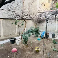 پاسداران ۱۲۰ متر ۲ خواب با حیاط اختصاصی بدون مالک