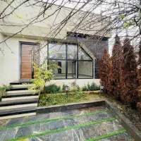 ویلا نمامدرن شهرکی 175 متری همکف دوخوابه