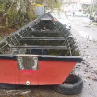 قایق موتوری|قایق و سایر وسایل نقلیه|بندر انزلی, میان پشته|دیوار