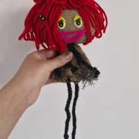 عروسک|اسباب‌‌بازی|شیراز, بعثت|دیوار