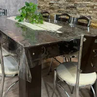 میز غذاخوری