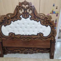 تخت خواب و خوش خواب