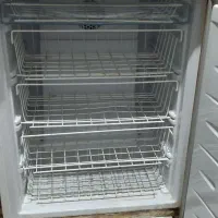 یخچال  فریزر هست