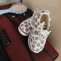 کفش خارجی بچگانه نو