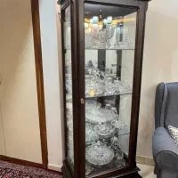 ویترین چوبی آینه دار