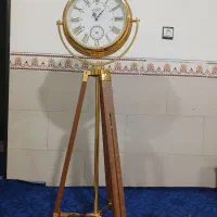 ساعت ایستاده