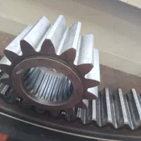 دنده پینیون گردان بیل مکانیکی هیوندا ۴۳۰ خط ۹