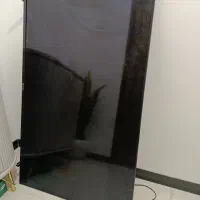 تلویزیون ۵۵ پنل شکسته