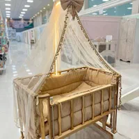 تخت کنار مادر و گهواره کودک (چوب روسی) انجل لند