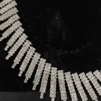 نیم ست نگین دار رنگ ثابت|بدلیجات|تهران, مقدم|دیوار