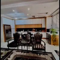 ۹۳ متر فول امکانات سالن پرده خور نزدیک مترو