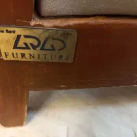 مبل راحتی ۷ نفره همراه میز جلو مبل|مبلمان خانگی و میز عسلی|مشهد, شهید بهشتی|دیوار