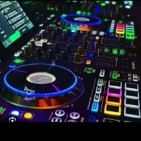 دی جی و موزیک هستم درخدمتتون