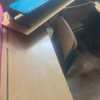 نیمکت دو نفره دانش‌آموزی