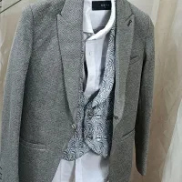 کت شلوار پسرانه کامل هنوز شست نخورده