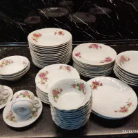 ملامین گل سرخی نمکدان قاشق نعلبکی آرکوپال