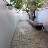 75 متری  ویلایی در بست املاک پارسیان