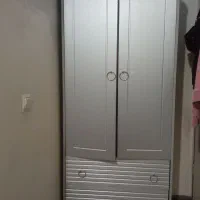 سرویس خواب|تخت و سرویس خواب|پرند, فاز ۴|دیوار