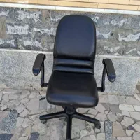 تعمیر صندلی گردان و ثابت درمحل کار|خدمات پیشه و مهارت|کرمان, |دیوار