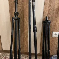 ۴ عدد پایه دوربین بسیار محکم و عالی