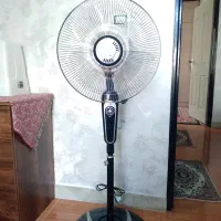 پنکه ایستاده