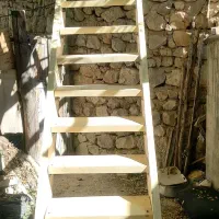 فروش (راه پله چوبی) پیش ساخته و آماده نصب.