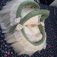 سبد پرنسسی در حد نو همراه دور پیچ و قنداق