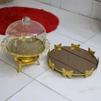 مقداری ظروف