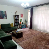 ۸۵ متری غرق در نور