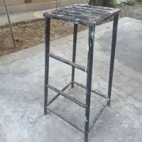 چهار پایه فلزی|صندلی و نیمکت|همدان, |دیوار