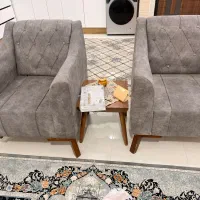 مبل مدل چستر درحد نو با کفی سالم و میز وسط|مبلمان خانگی و میز عسلی|قدس, شهرک دانش|دیوار