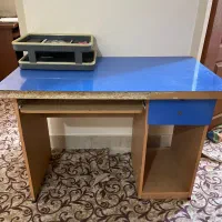 میز کامپیوتر و تحریر