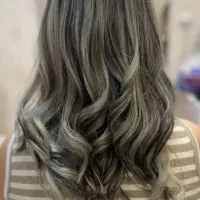 off خدمات،میکاپ، رنگ،‌کراتین احیا،اکستیشن‌ فردائم