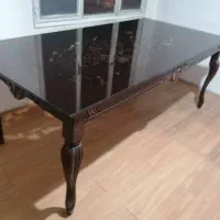 میز ۸ نفره درحد نو