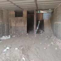 زمین خانه نیمه ساز در قلعه چم