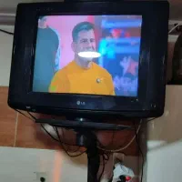 تلویزیون ۲۱ با پایه