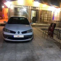 رنو مگان اتومات ۲۰۰۰ سفید مدل ۹۰
