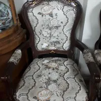 مبل سلطنتی ۸نفره هنراه با میز