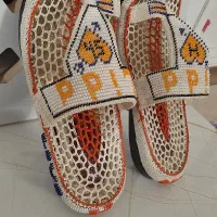 یک جفت دمپایی دست بافت مخصوص خانم های خاص پسند