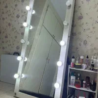 آینه قدی( هالیوودی)